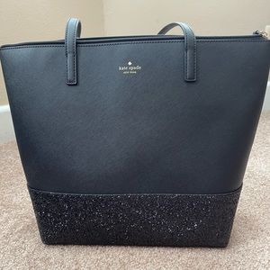Kate Spade New York Penny Greta Court Tote Bag. Brand new without tags.